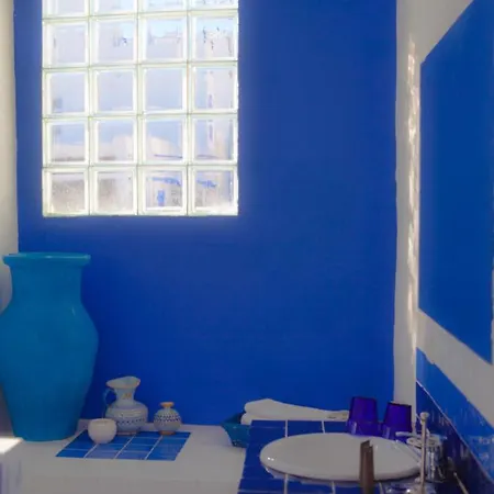 La Estrella De * タリファ